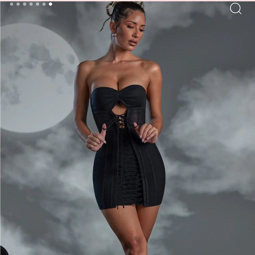 Oh Polly Salem lace up mini dress